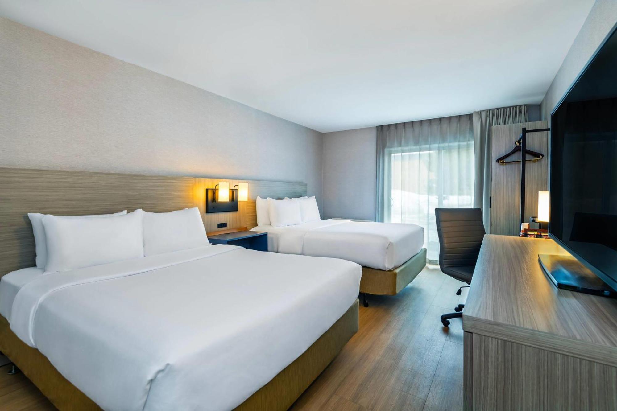 Comfort Inn Gatineau Exterior photo