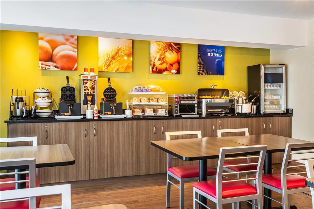 Comfort Inn Gatineau Restaurant photo