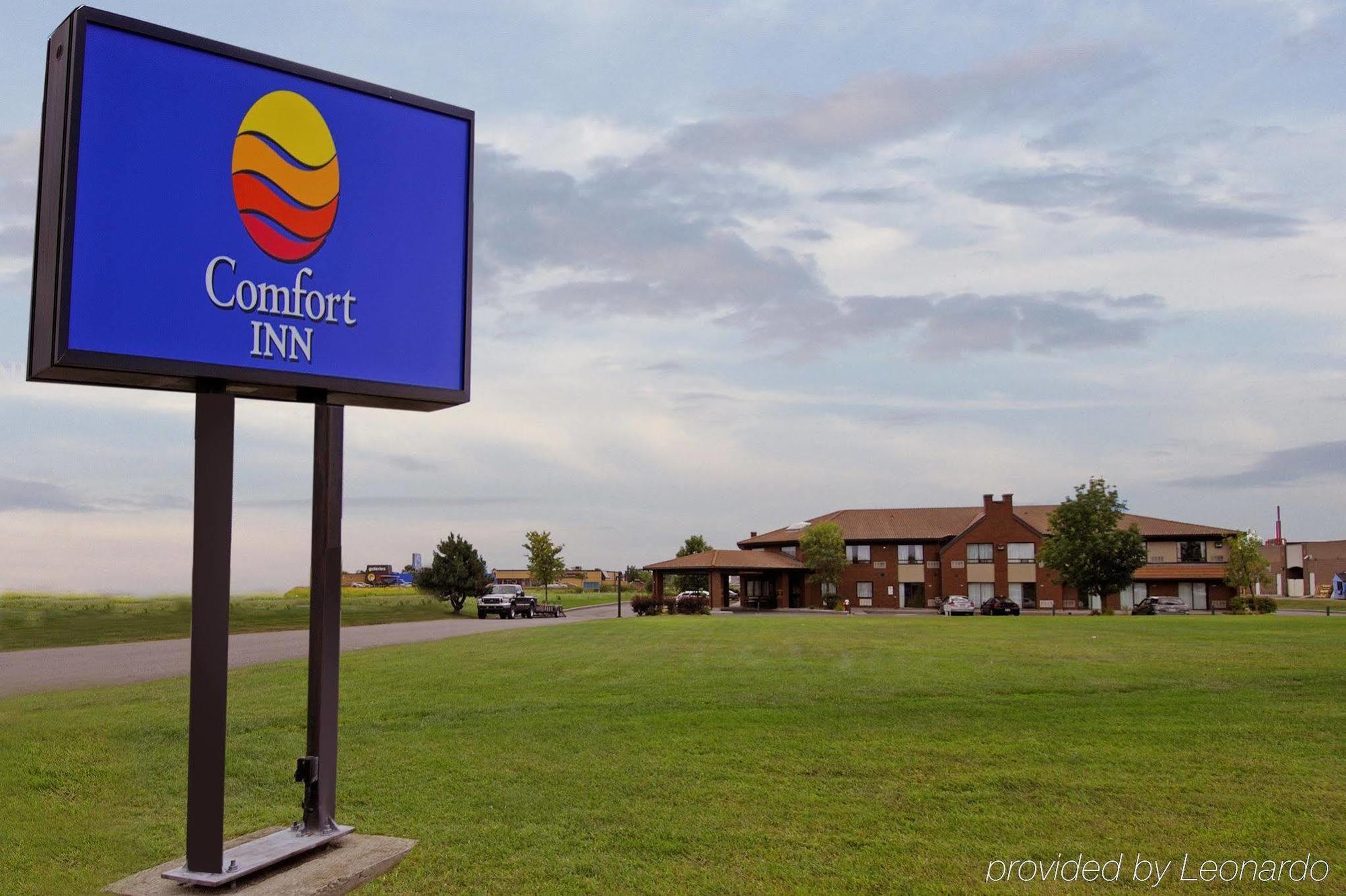 Comfort Inn Gatineau Exterior photo